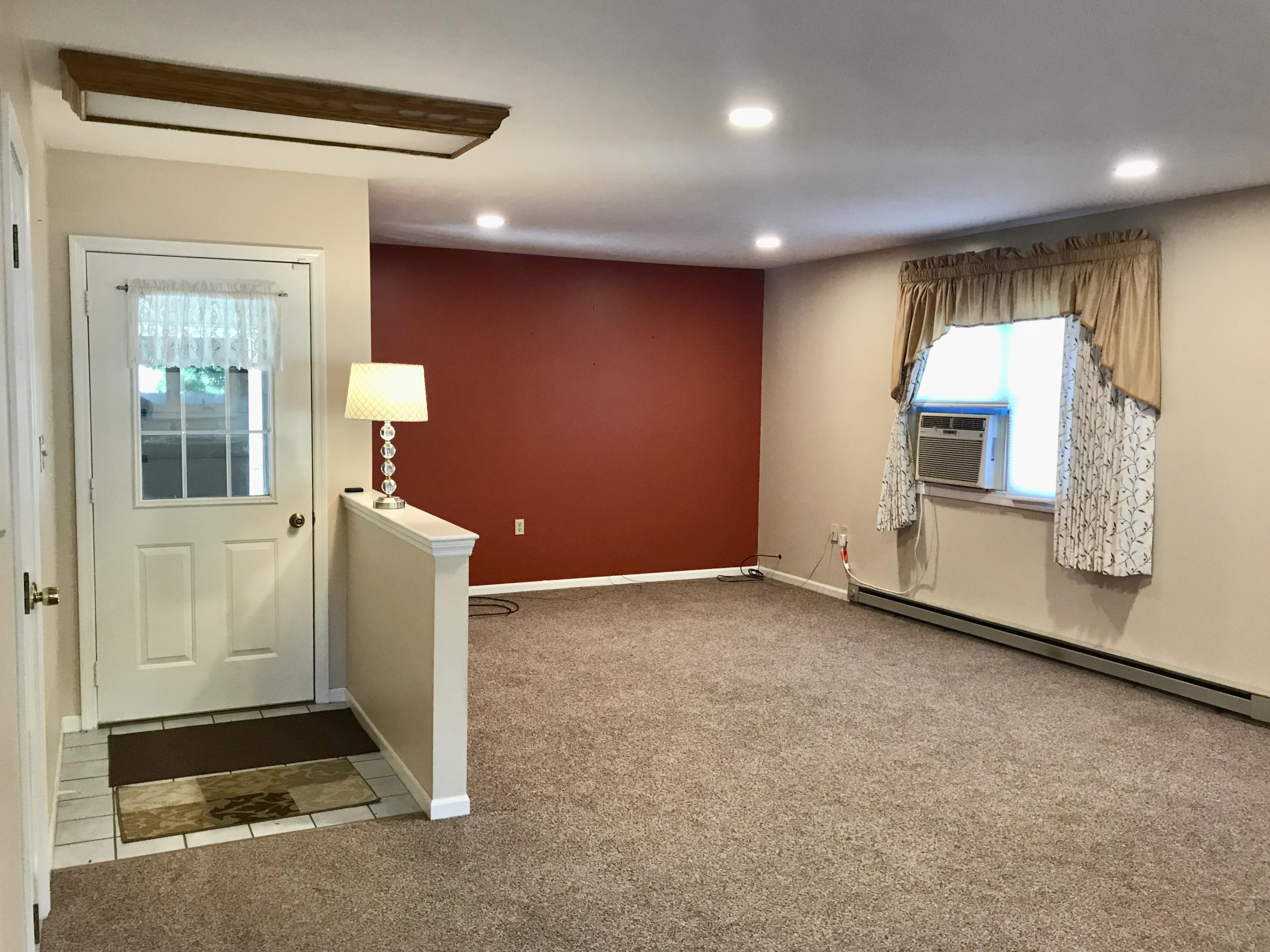 520 Riverside Court West Liberty, OH 43357 - Photo 8 of 28
