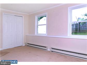 575 Elbridge Road Morrisville, PA 19067 - Photo 5 of 8 Gallery Image 5