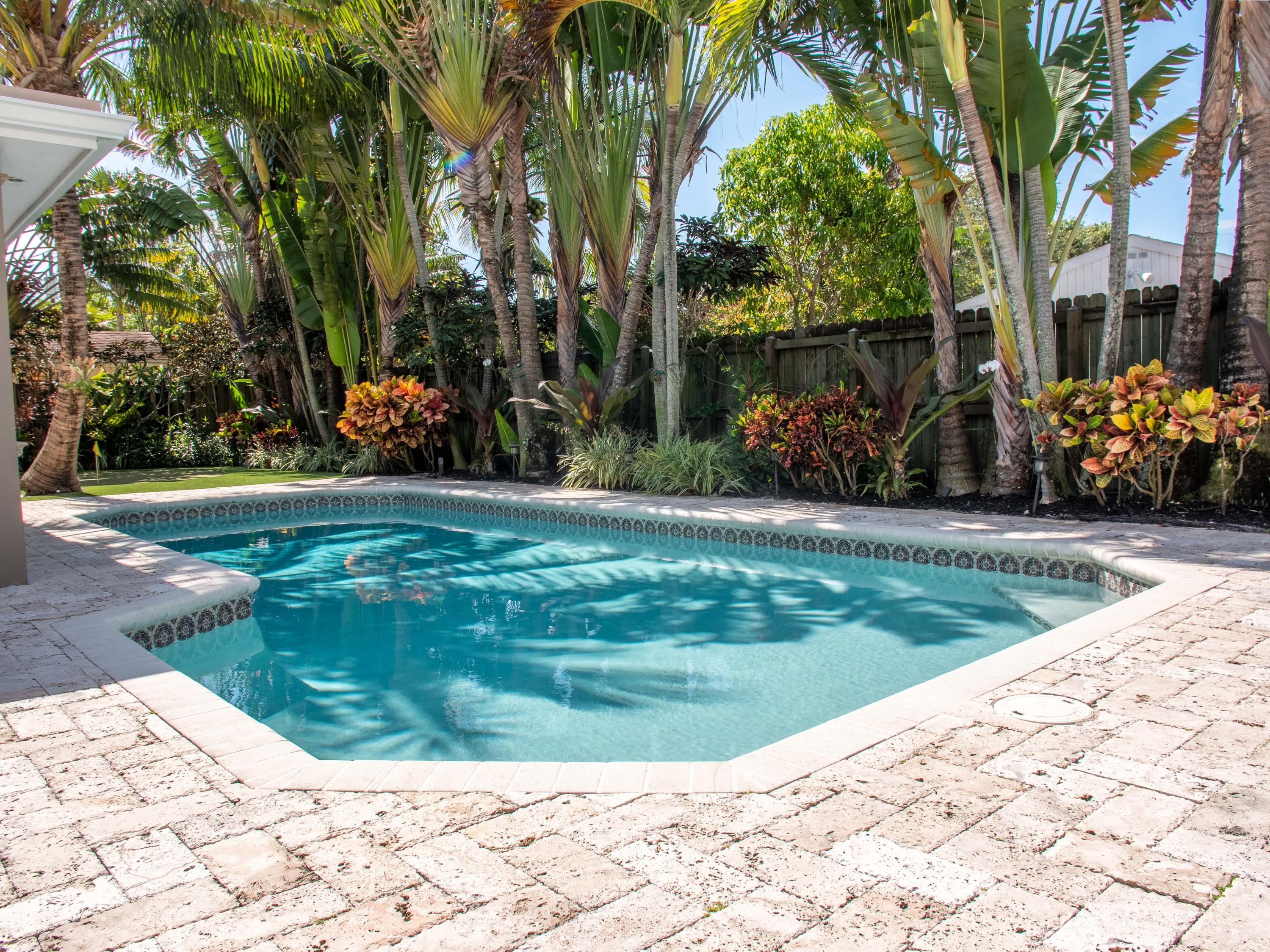 350 Southwest 13th Street Boca Raton, FL 33432 - Photo 35 of 45 Pool