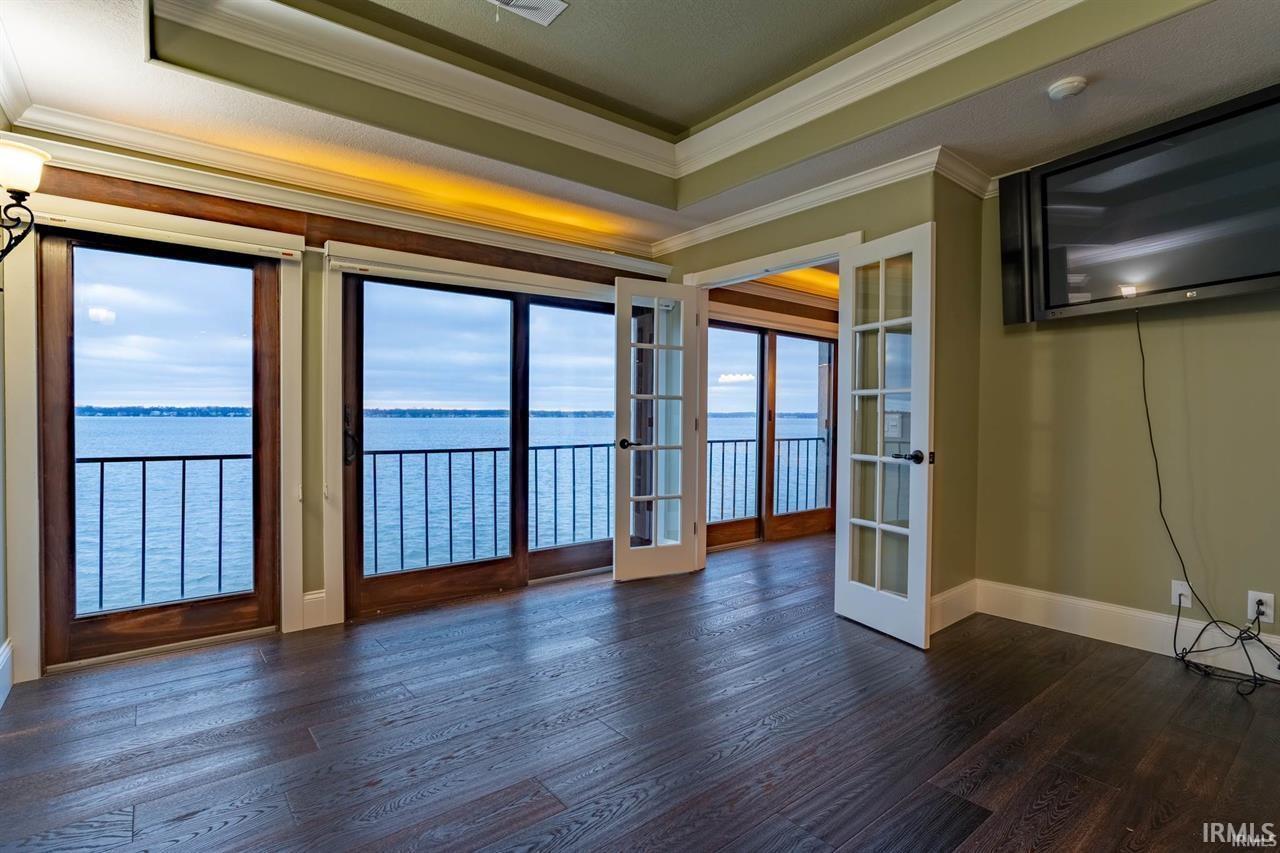 12275 North Ogden Point Road, Unit 302 Syracuse, IN 46567 - Photo 6 of 10 Gallery Image 6