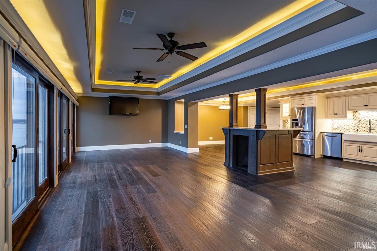 12275 North Ogden Point Road, Unit 302 Syracuse, IN 46567 - Photo 9 of 10 Gallery Image 9