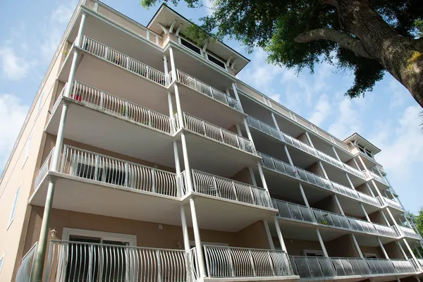 $2,750 | 113 Brooks Street Southeast, Unit 206, Fort Walton Beach, FL 32548