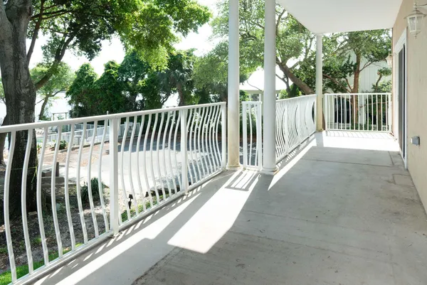 $2,750 | 113 Brooks Street Southeast, Unit 206, Fort Walton Beach, FL 32548