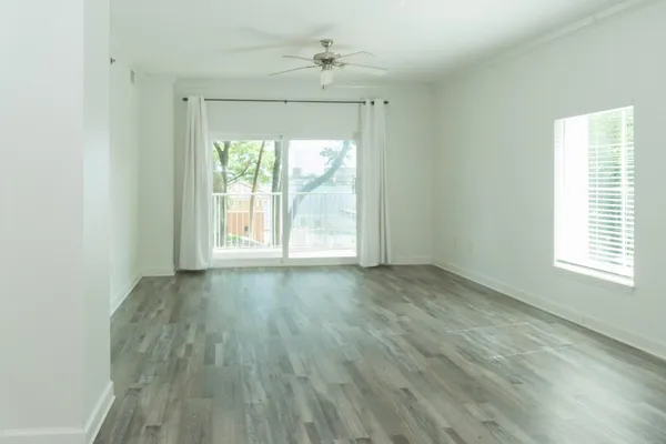 $2,750 | 113 Brooks Street Southeast, Unit 206, Fort Walton Beach, FL 32548