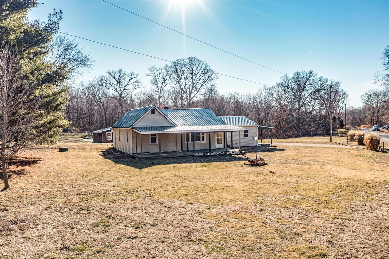 21585 Washer Road Mount Olive, IL 62069 - Photo 1 of 44