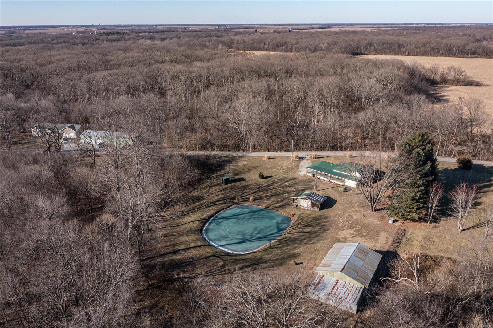 21585 Washer Road Mount Olive, IL 62069 - Photo 22 of 44