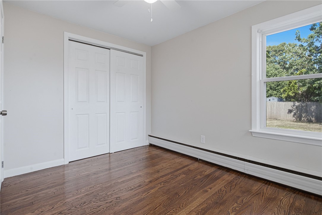 132 Potowomut Road Warwick, RI 02818 - Photo 17 of 37