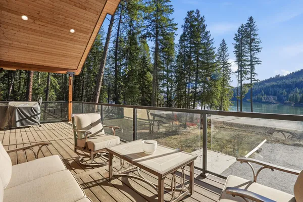 $875,000 | 2448 Le Clerc Road South, Newport, WA 99156