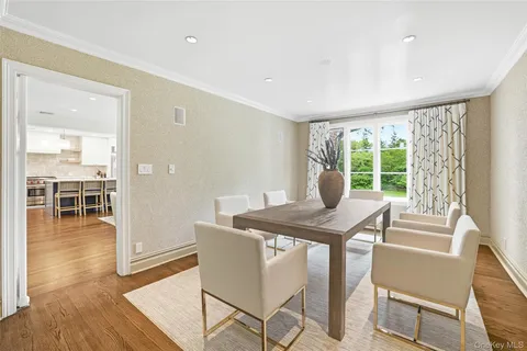 $3,050,000 | 440 Sterling Road, Harrison, NY 10528
