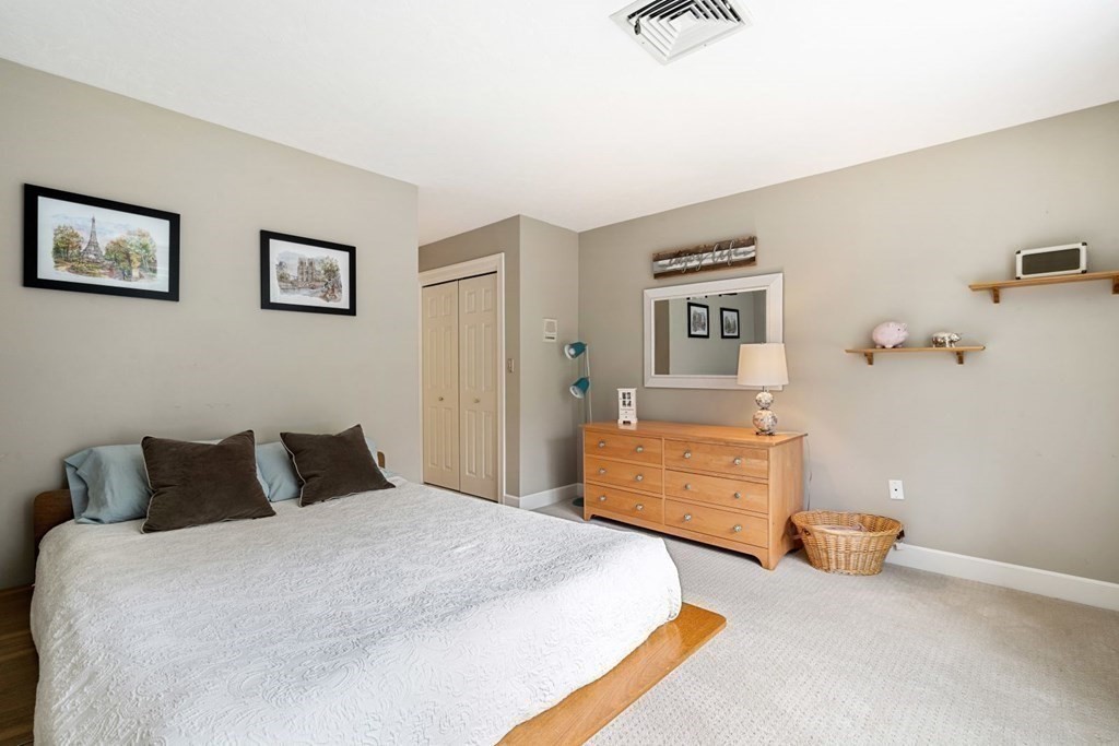 7 South Barn Road Hopkinton, MA 01748 - Photo 31 of 42