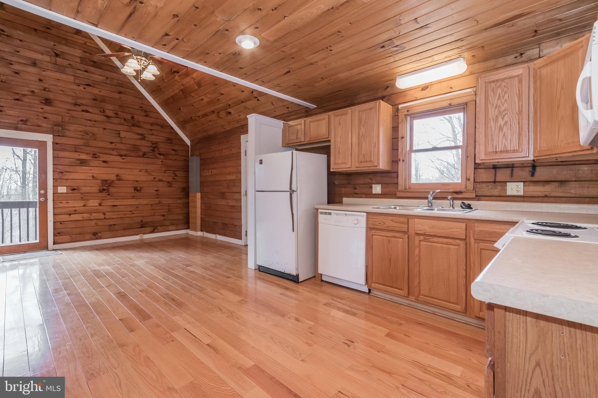 261 Boiling Springs Gerrardstown, WV 25420 - Photo 12 of 34