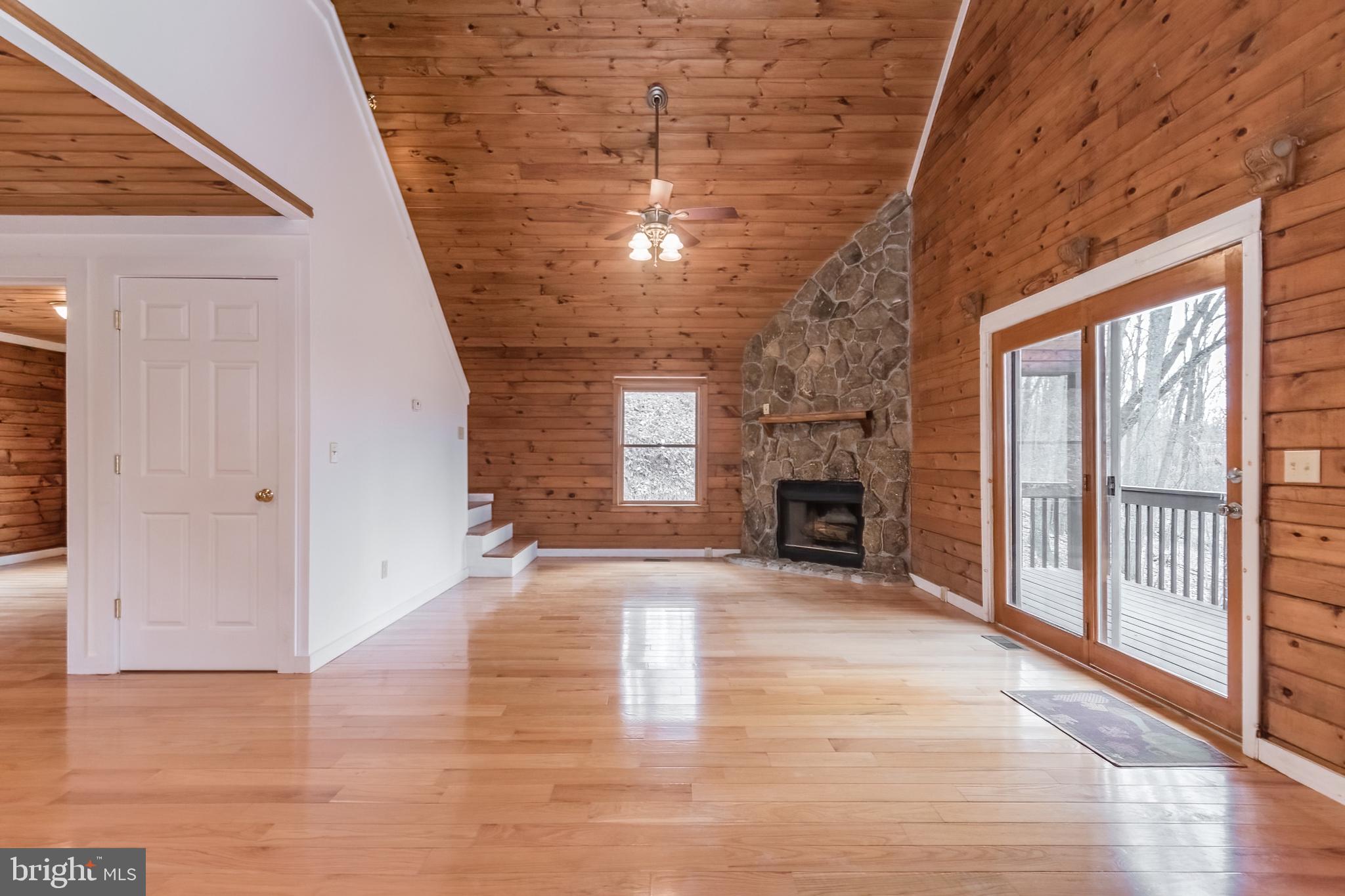 261 Boiling Springs Gerrardstown, WV 25420 - Photo 6 of 34