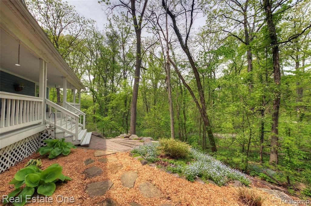 9344 Spicer Road Whitmore Lake, MI 48189 - Photo 80 of 85 Gallery Image 80