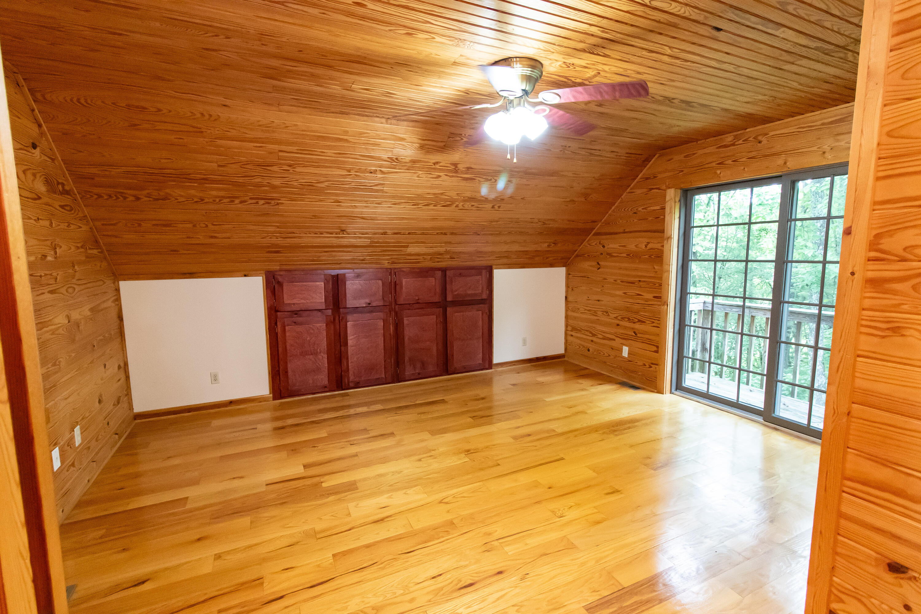 2846 Cedar Road Stamping Ground, KY 40379 - Photo 62 of 149 FZ1A3960