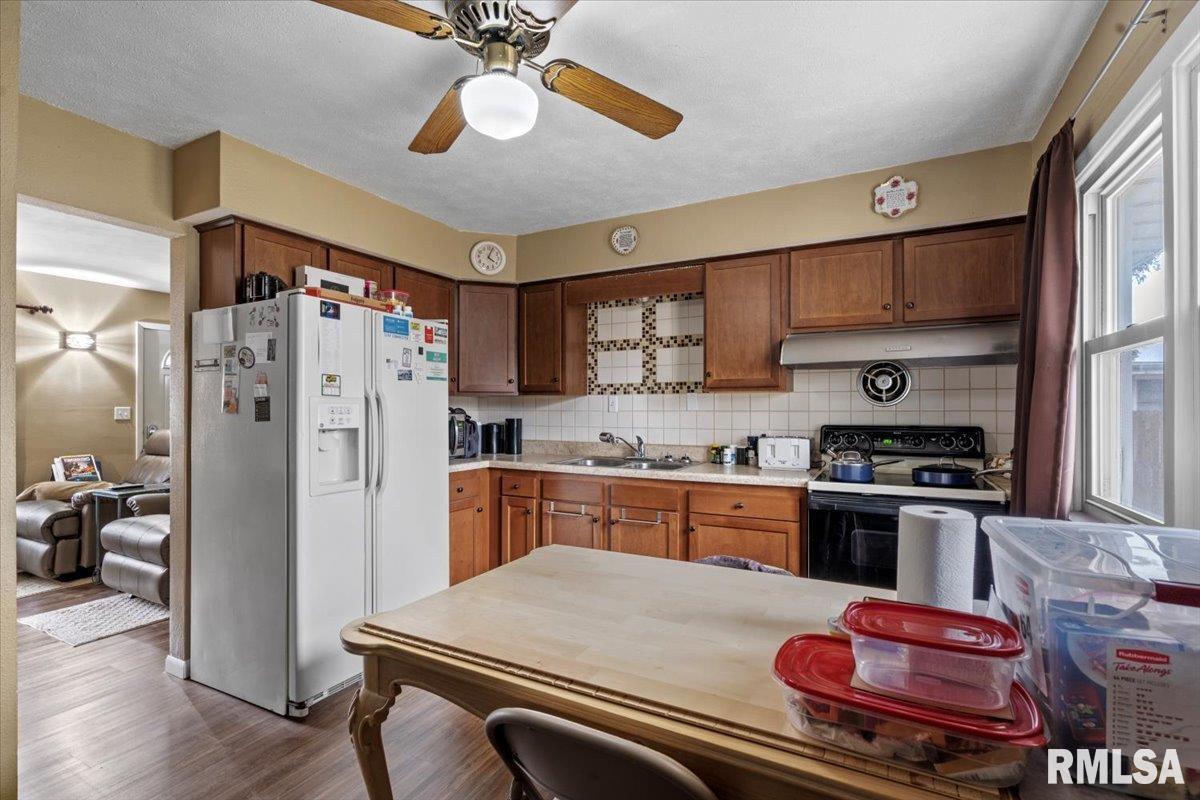 809 North Patton Avenue Springfield, IL 62702 - Photo 8 of 22