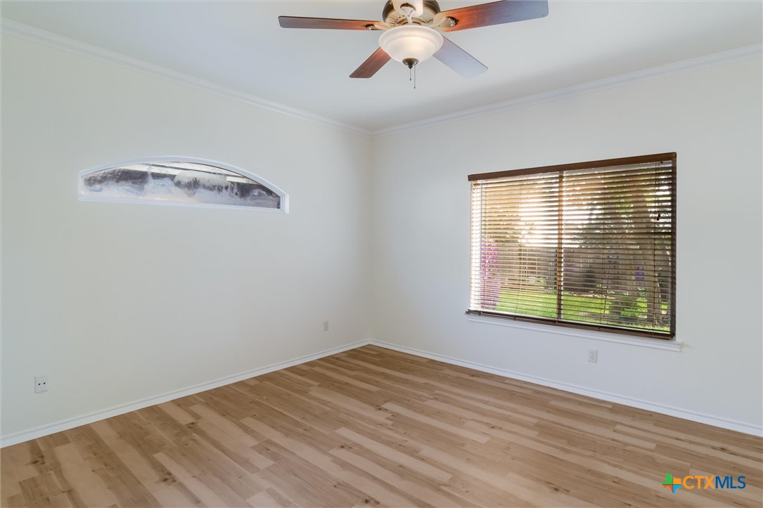 2824 Berry Trace Schertz, TX 78154 - Photo 12 of 27 Primary Bedroom