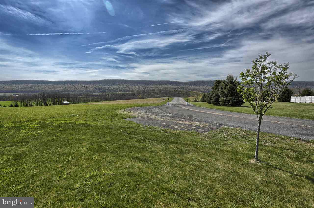 10 Jesse Road Halifax, PA 17032 - Photo 2 of 24 Gallery Image 2