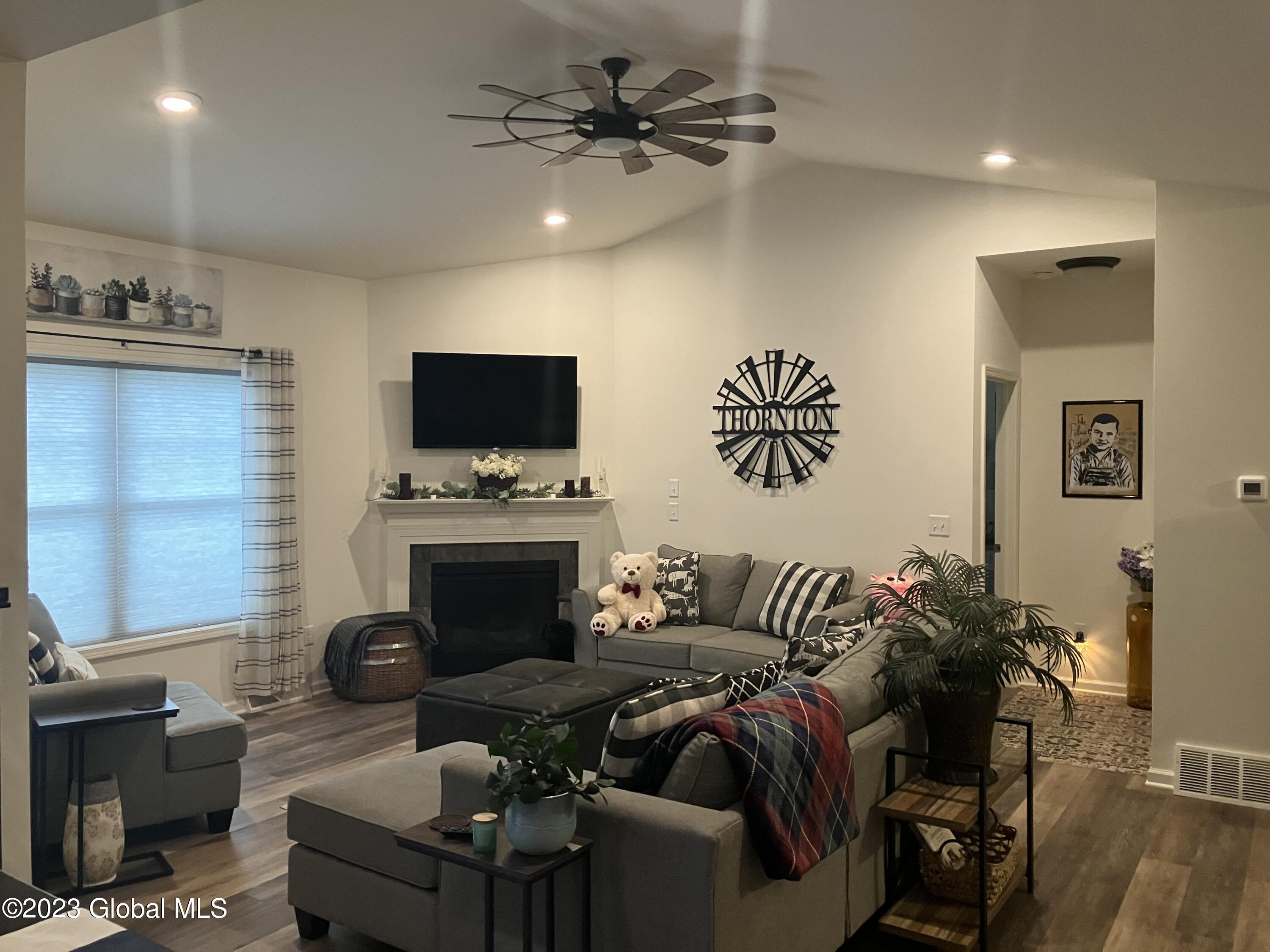 10 David Drive Bethlehem, NY 12077 - Photo 11 of 72 IMG_1699