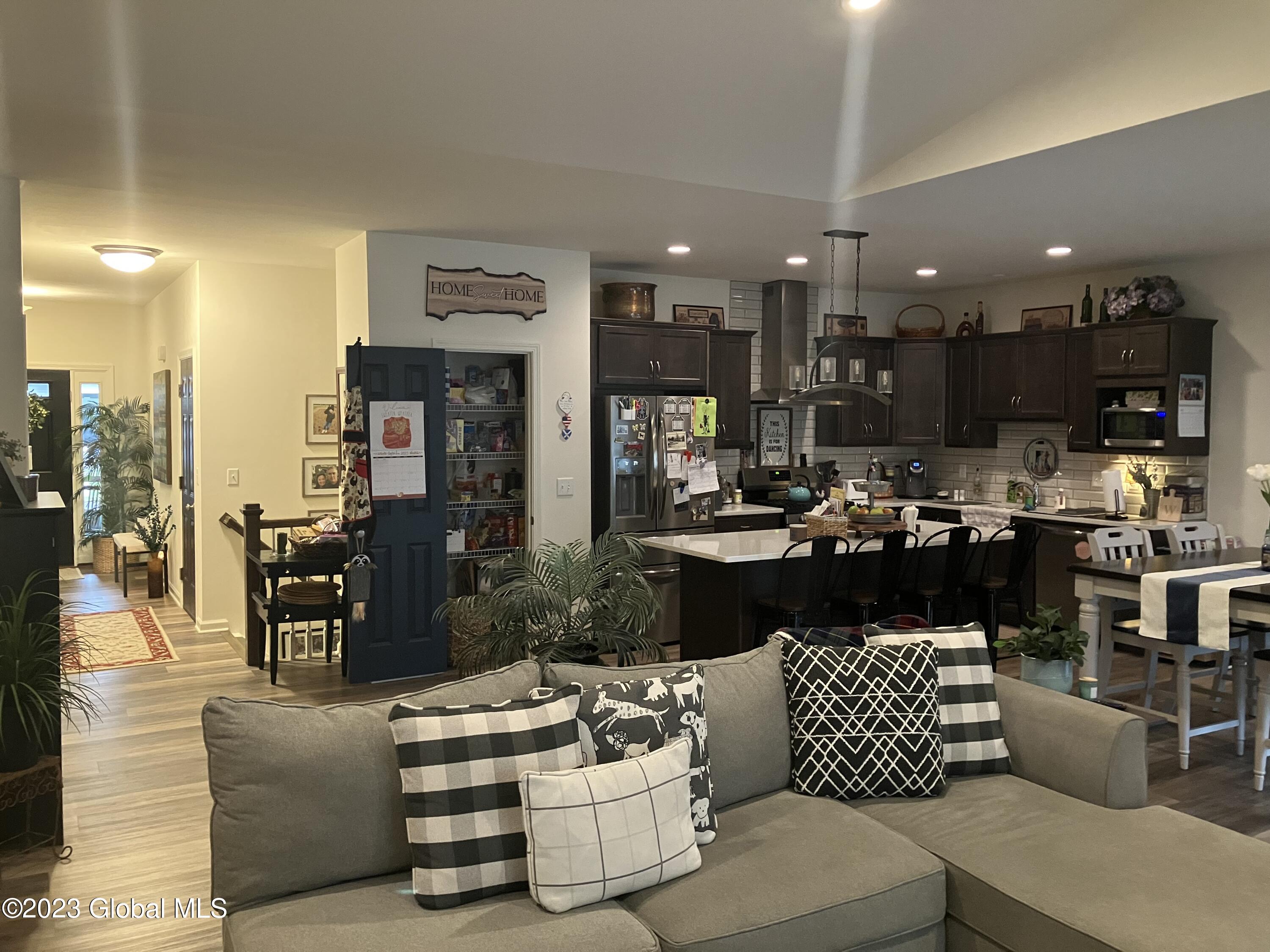 10 David Drive Bethlehem, NY 12077 - Photo 13 of 72 IMG_1701