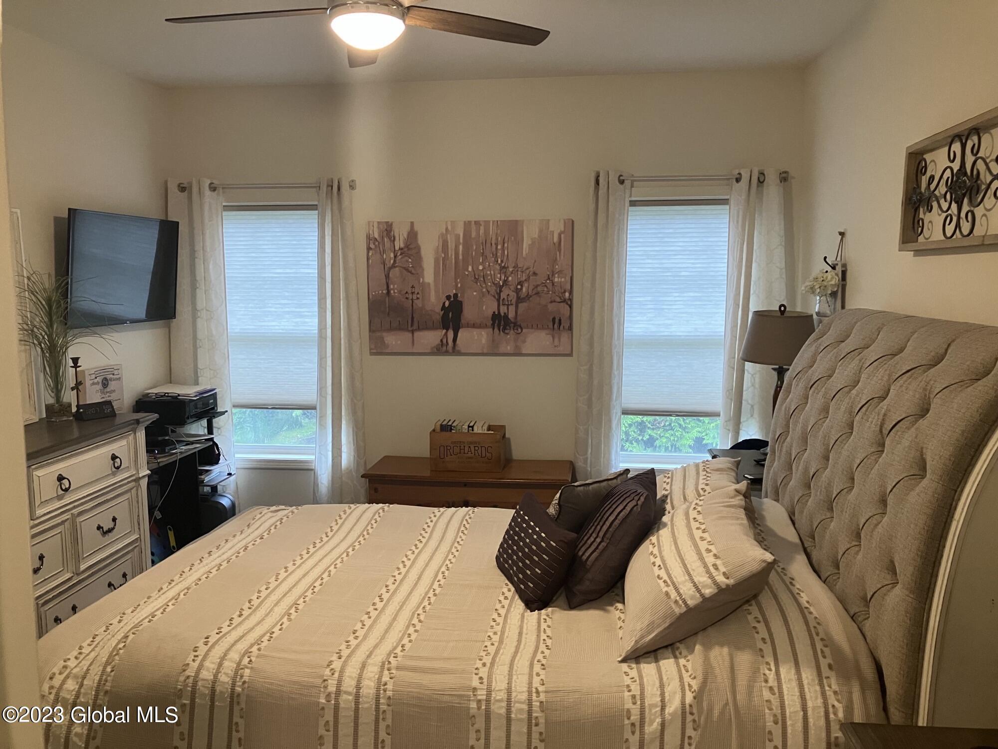 10 David Drive Bethlehem, NY 12077 - Photo 29 of 72 IMG_1710