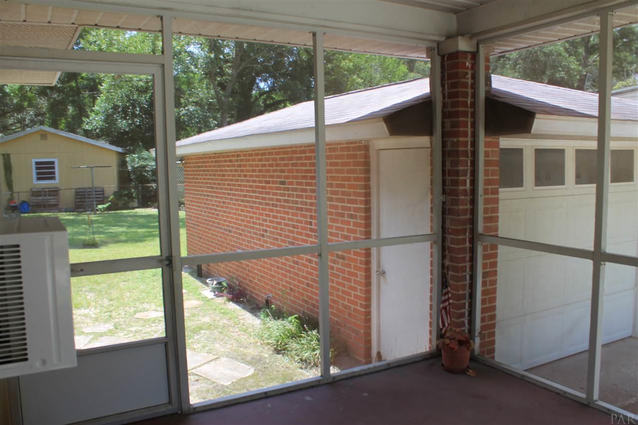201 Frisco Road Pensacola, FL 32507 - Photo 11 of 29 Gallery Image 11