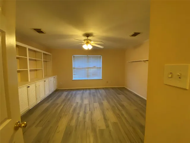 $2,395 | 215 West New Meadows Drive, Sugar Land, TX 77479