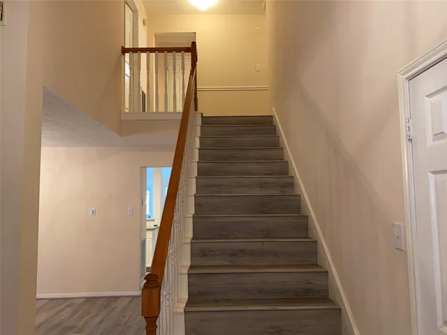 $2,395 | 215 West New Meadows Drive, Sugar Land, TX 77479