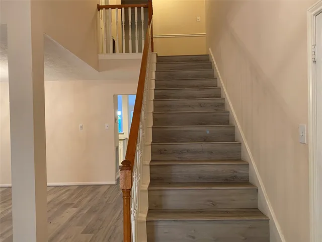 $2,395 | 215 West New Meadows Drive, Sugar Land, TX 77479