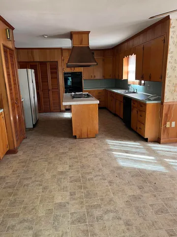 $650,000 | 2565 St Matthews Road Northeast, Orangeburg, SC 29118