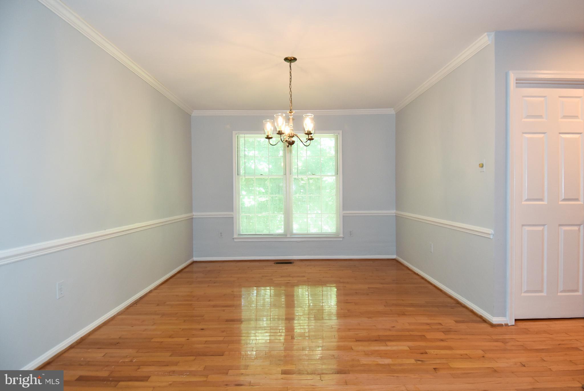 9814 Natick Road Burke, VA 22015 - Photo 14 of 64