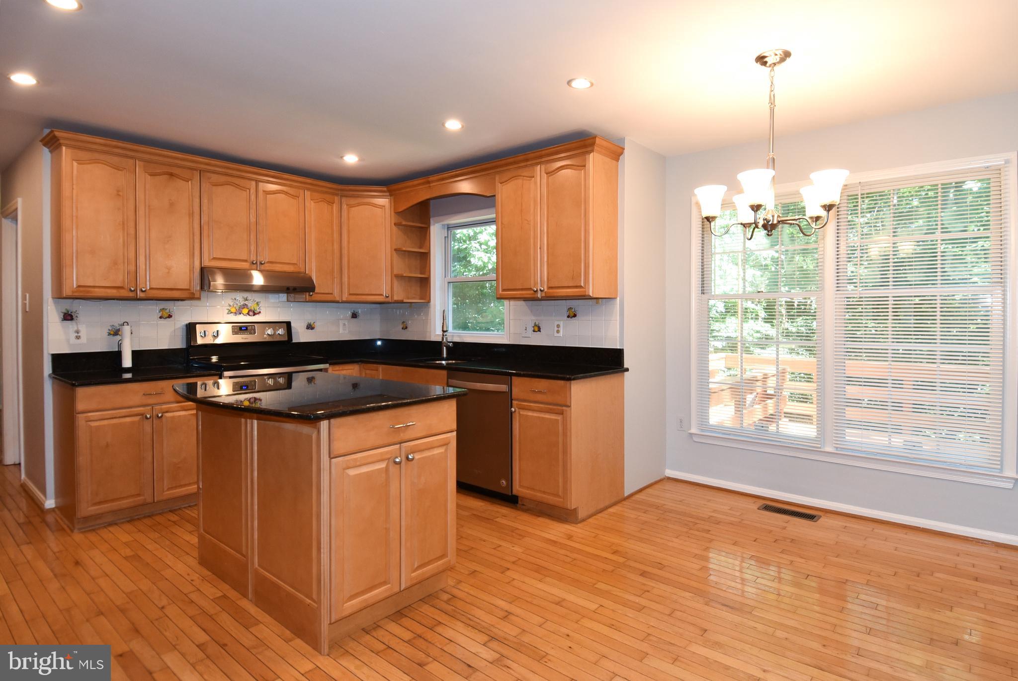 9814 Natick Road Burke, VA 22015 - Photo 20 of 64