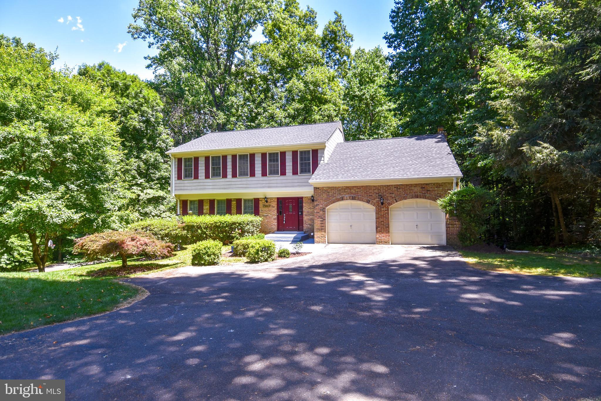 9814 Natick Road Burke, VA 22015 - Photo 2 of 64