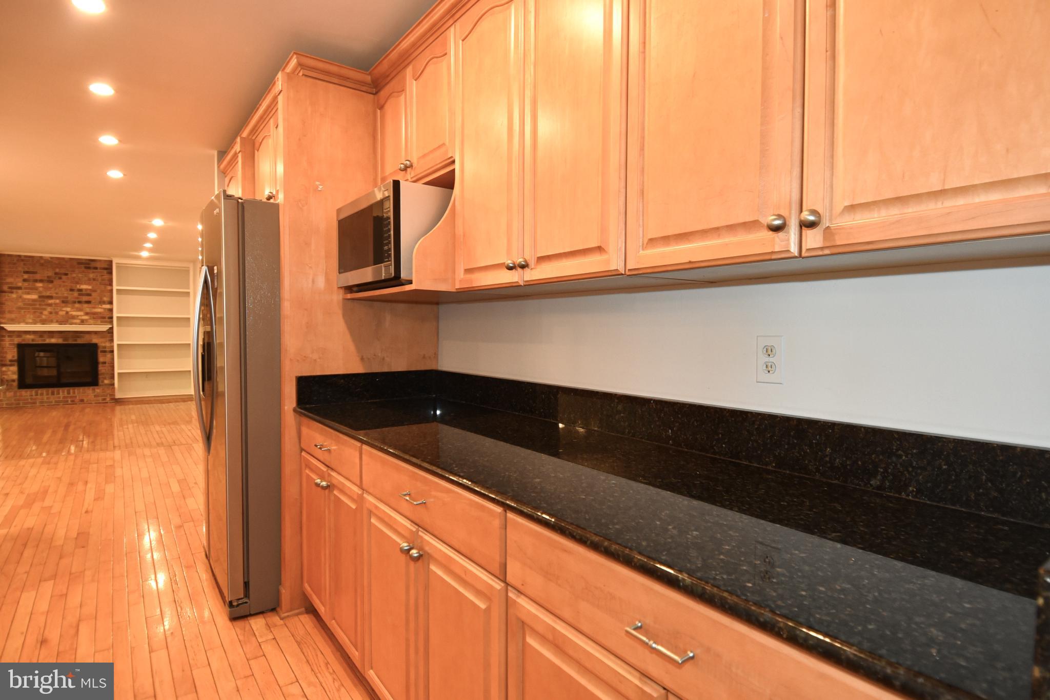 9814 Natick Road Burke, VA 22015 - Photo 22 of 64