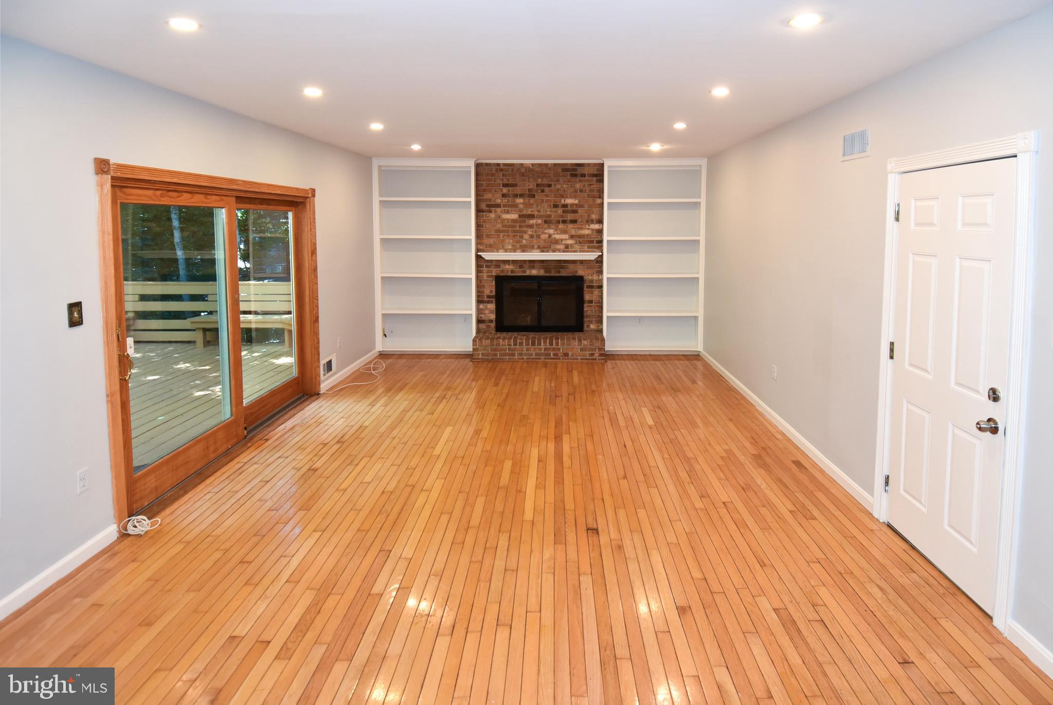 9814 Natick Road Burke, VA 22015 - Photo 23 of 64