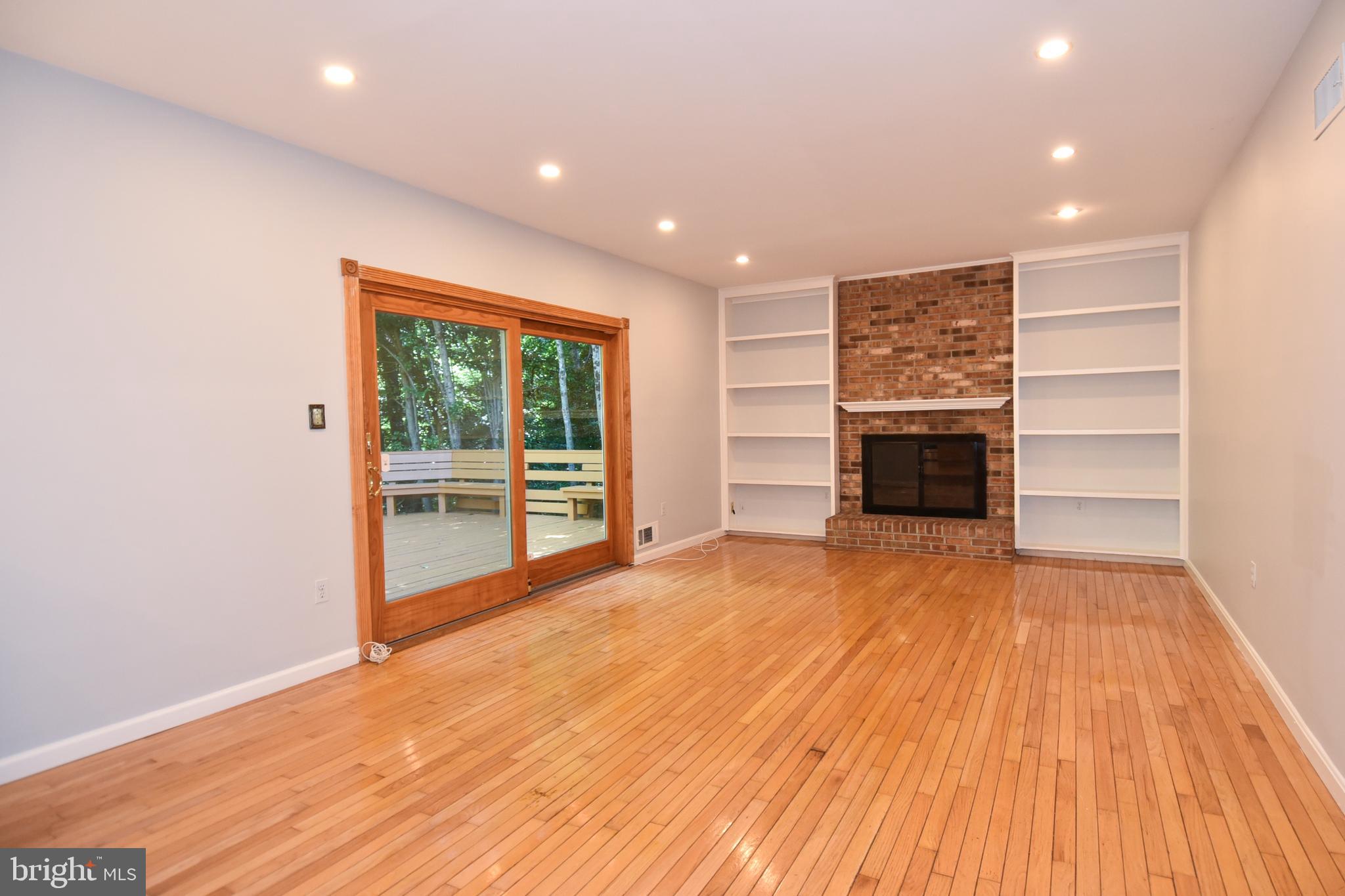 9814 Natick Road Burke, VA 22015 - Photo 24 of 64