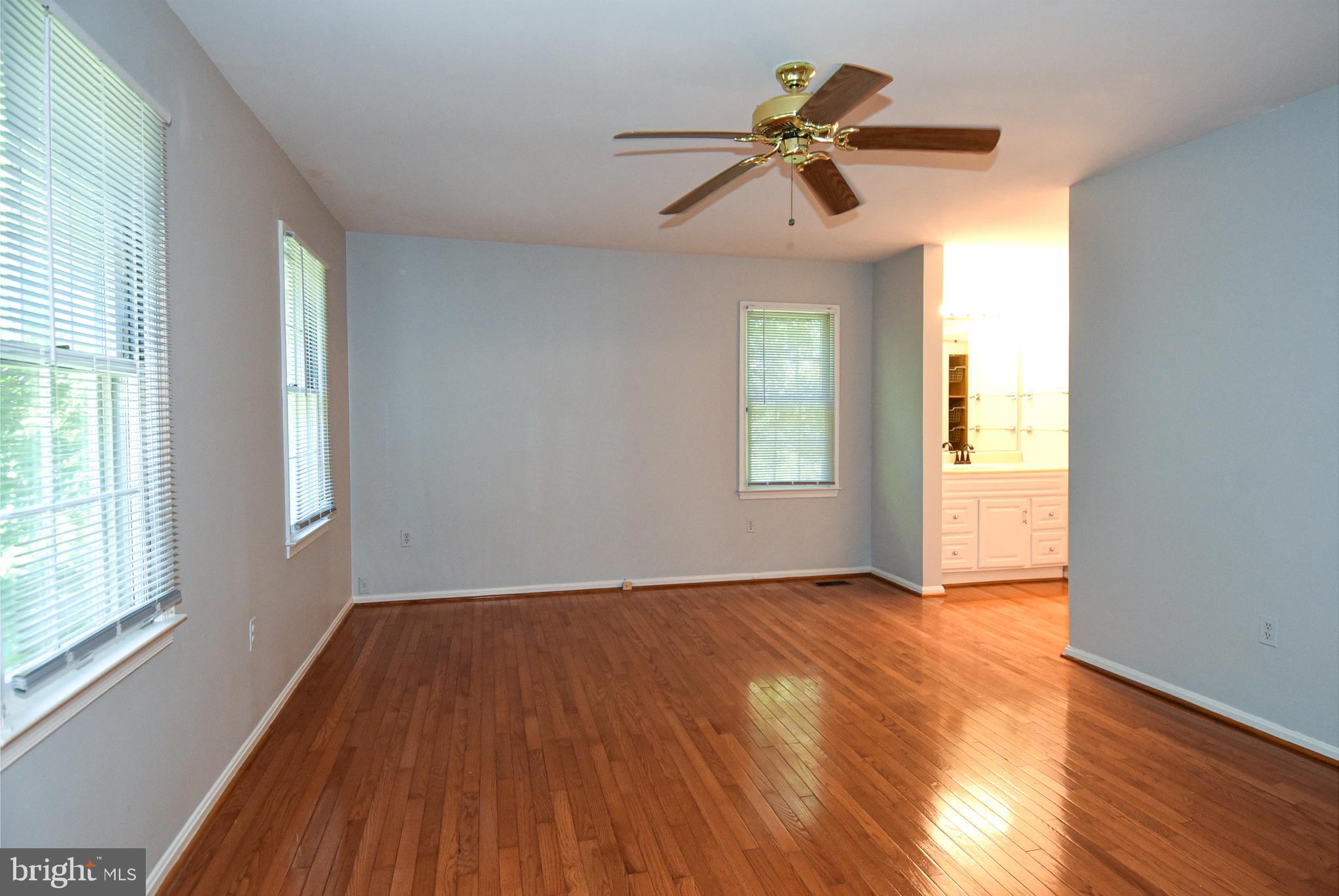 9814 Natick Road Burke, VA 22015 - Photo 40 of 64