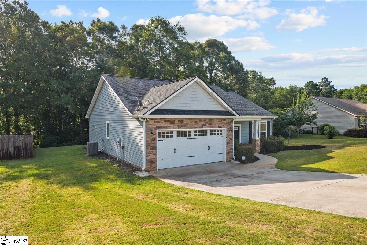 520 Blossom Branch Road Piedmont, SC 29673 - Photo 2 of 21 Gallery Image 2