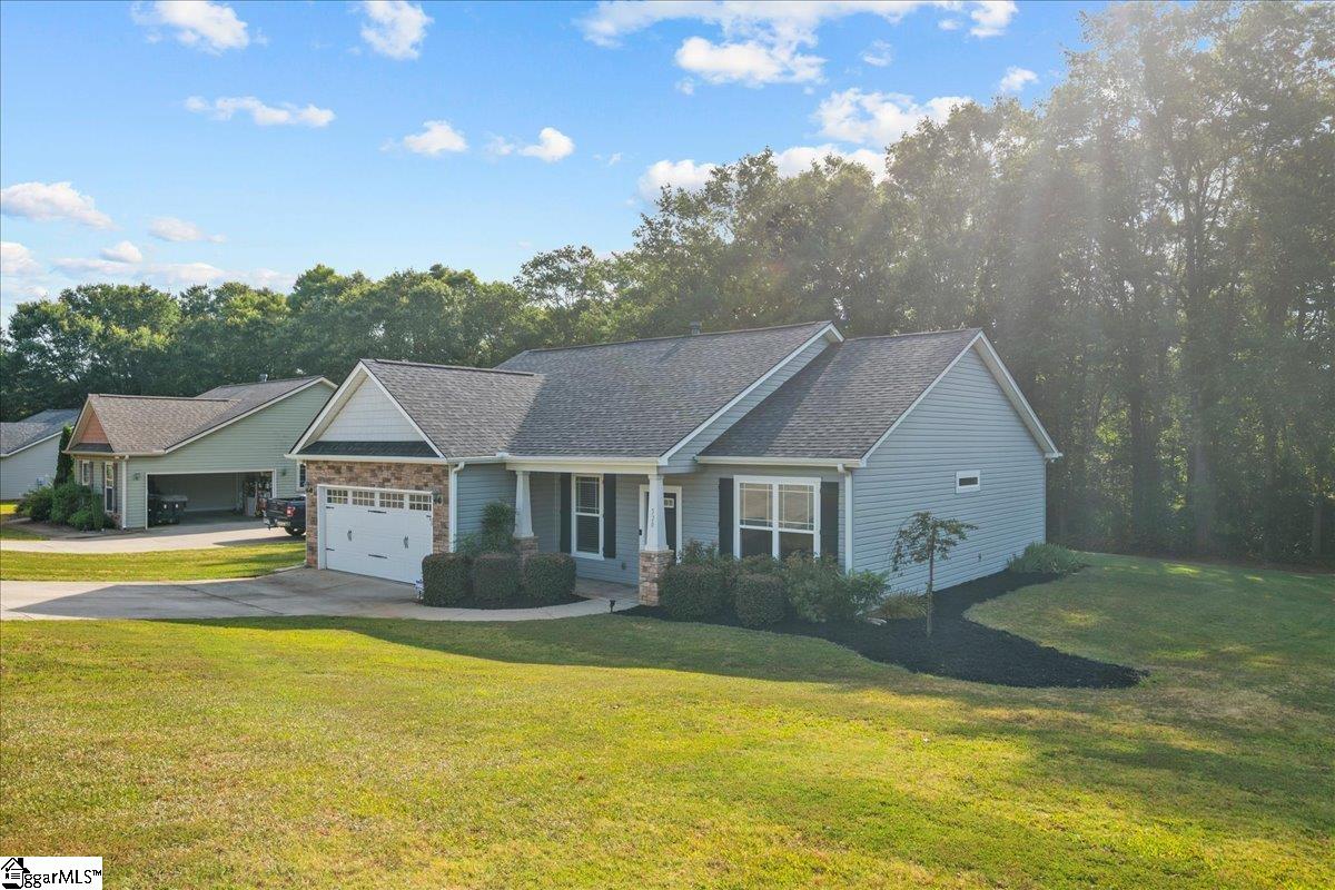 520 Blossom Branch Road Piedmont, SC 29673 - Photo 3 of 21 Gallery Image 3