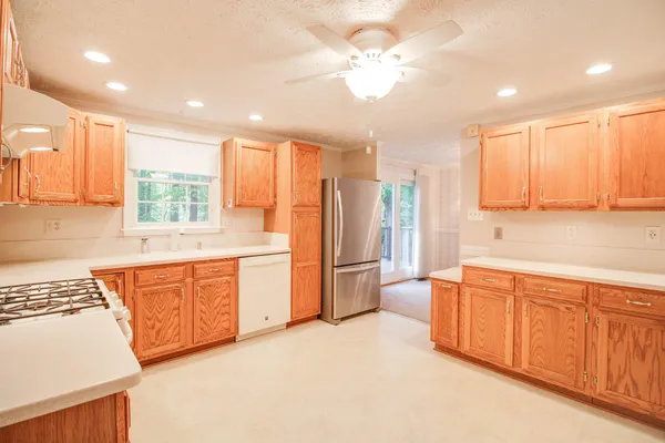 $614,900 | 1010 Hilton Avenue, Catonsville, MD 21228