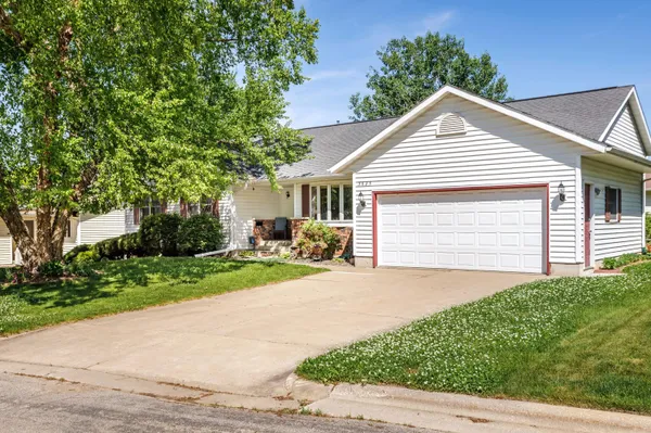 $420,000 | 3625 Bentwood Place, La Crosse, WI 54601