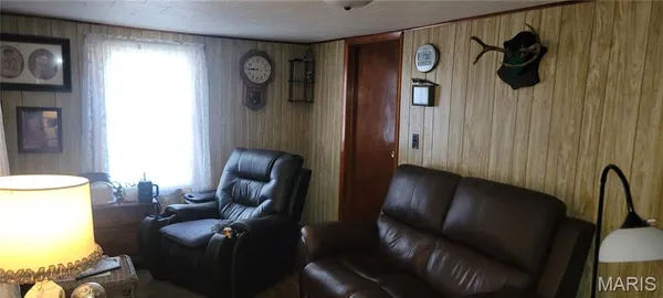 $125,000 | 407 South Lindner Lane, Belle, MO 65013