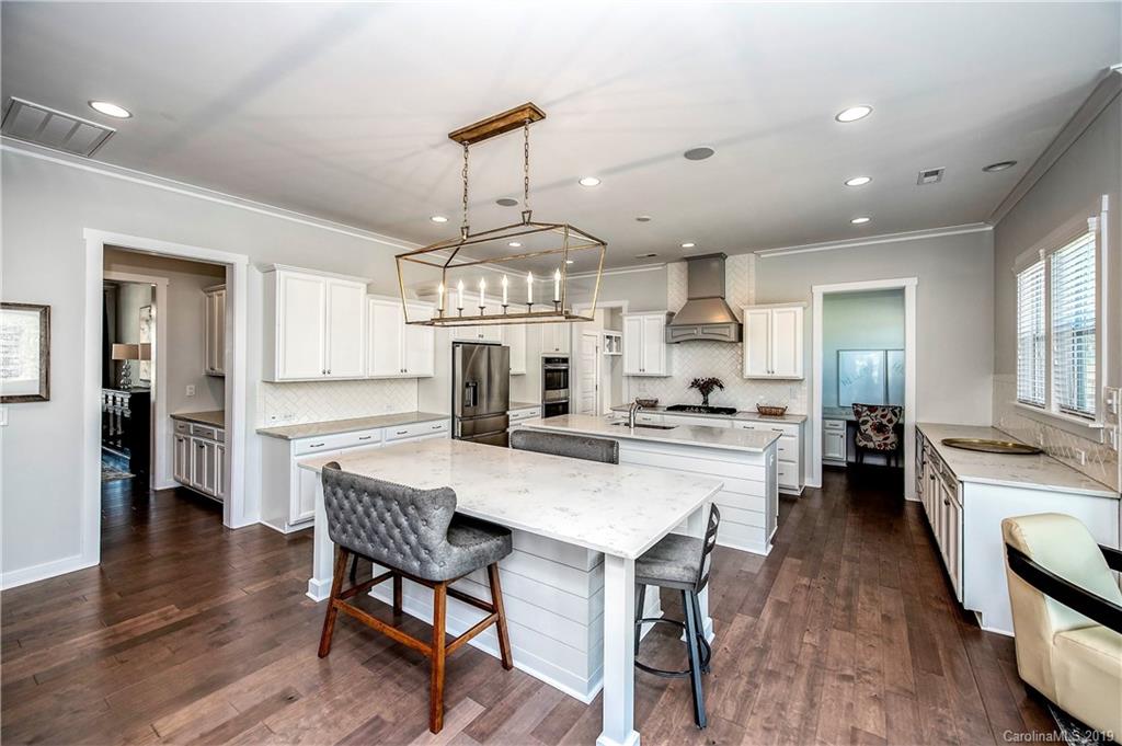 606 Bucks Quarry Court Fort Mill, SC 29708 - Photo 7 of 32 Gallery Image 7