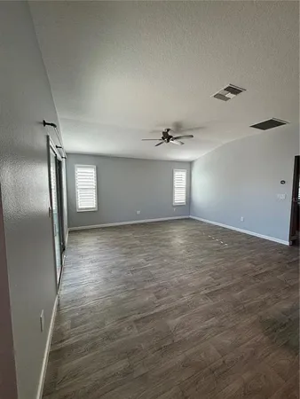 $2,500 | 3319 Rohan Road, Oxford, FL 34484