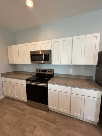 $2,500 | 3319 Rohan Road, Oxford, FL 34484