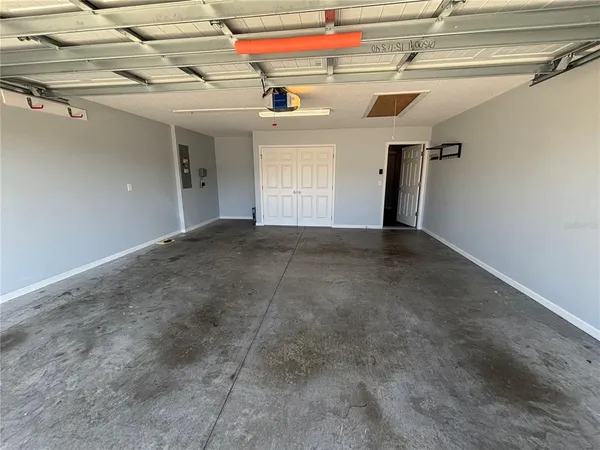 $2,500 | 3319 Rohan Road, Oxford, FL 34484