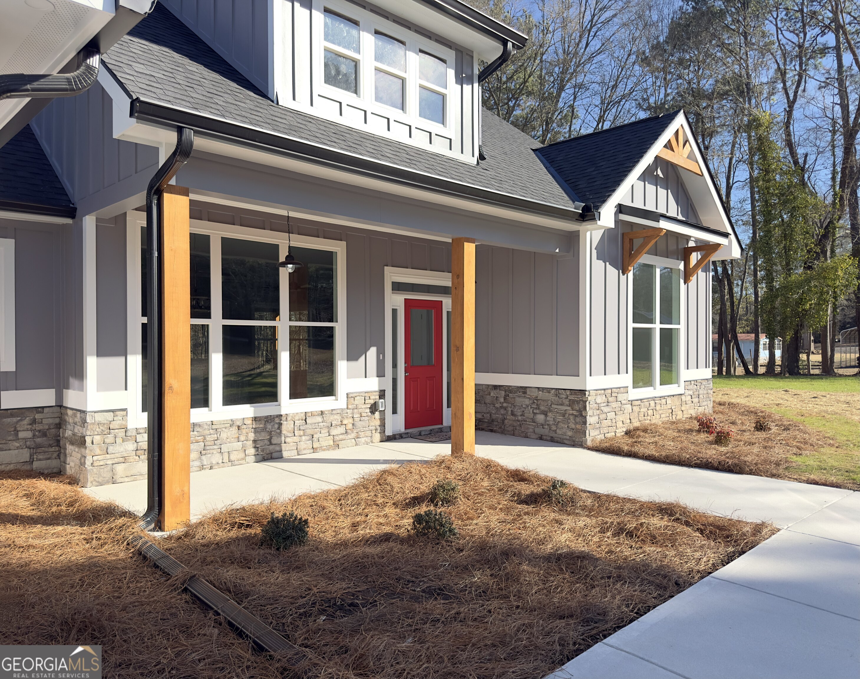 811 Barnetts Bridge Road Jackson, GA 30233 - Photo 8 of 62