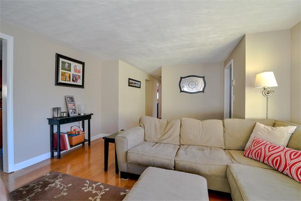 44 East Evergreen Road Natick, MA 01760 - Photo 4 of 17 Gallery Image 4