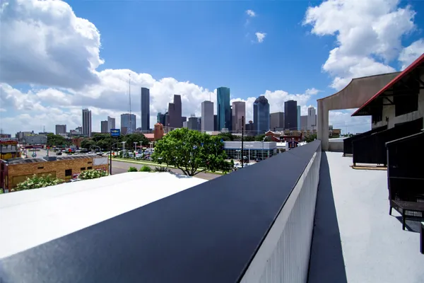 $2,450 | 1518 Washington Avenue, Unit E, Houston, TX 77007