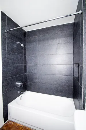 $2,450 | 1518 Washington Avenue, Unit E, Houston, TX 77007