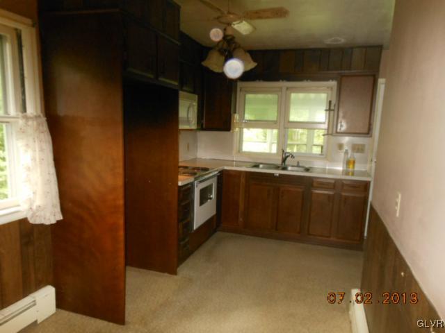 455 Stoneridge Road Emmaus, PA 18049 - Photo 9 of 16 Gallery Image 9